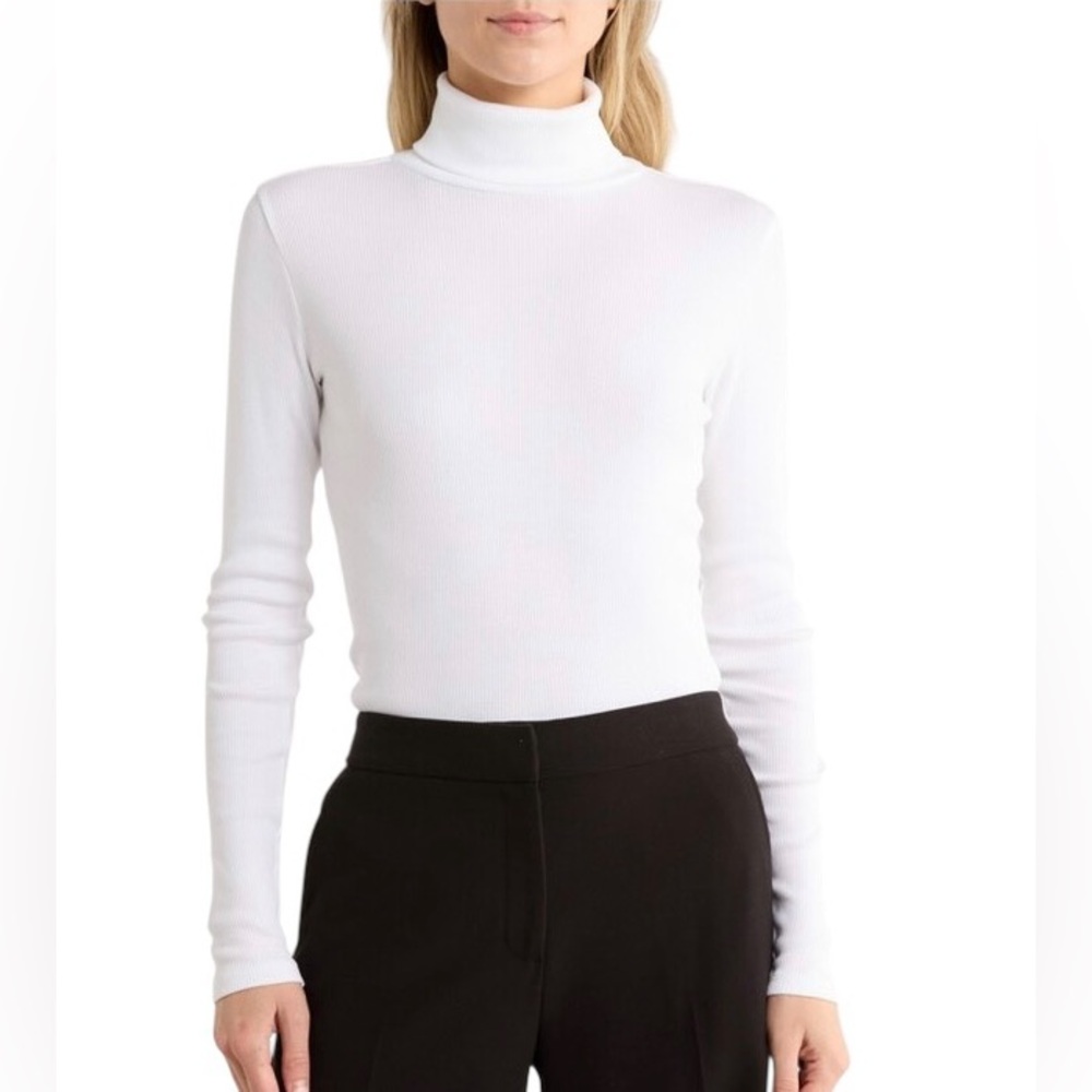 Theory NWT Naneik Long
Sleeve White Pima Cotton Turtleneck
Sweater in Sz S